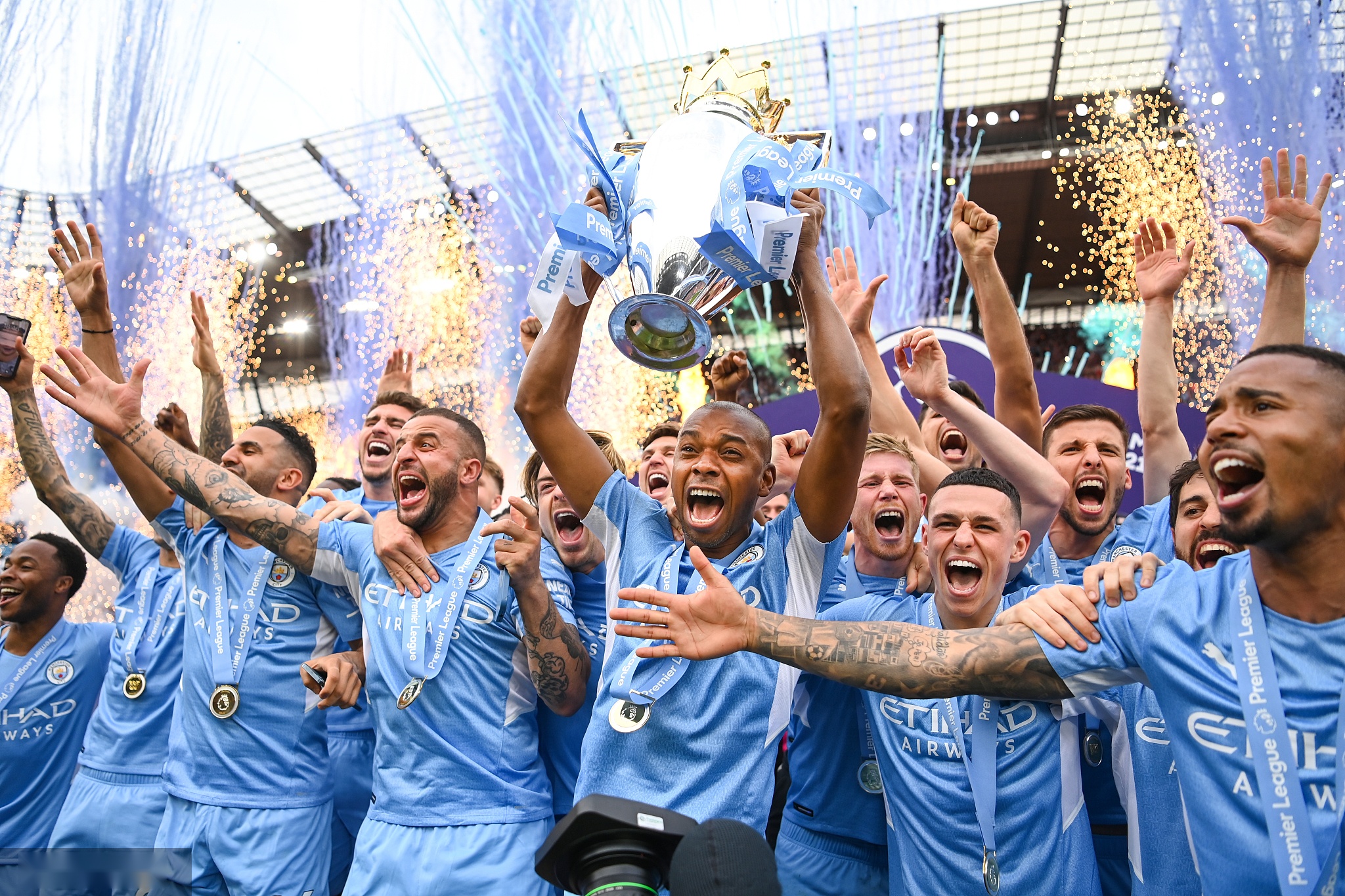 升了团队的 升了团队的